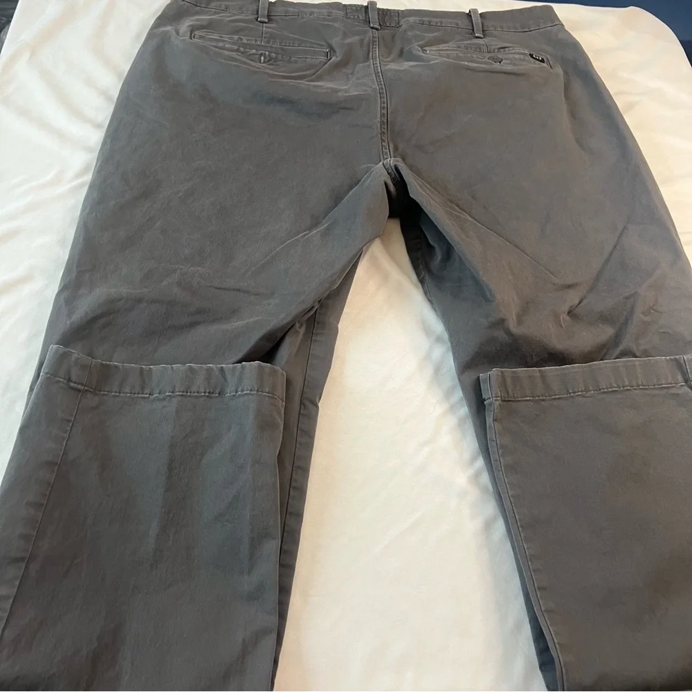 Abercrombie & Fitch Straight Stretch Chino Pants Gray Men 36x32 Casual Preppy